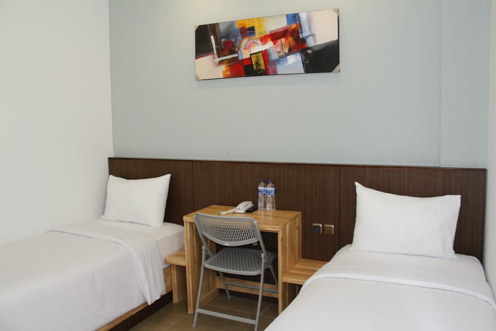 Duo Legian Hotel Kuta  Room photo